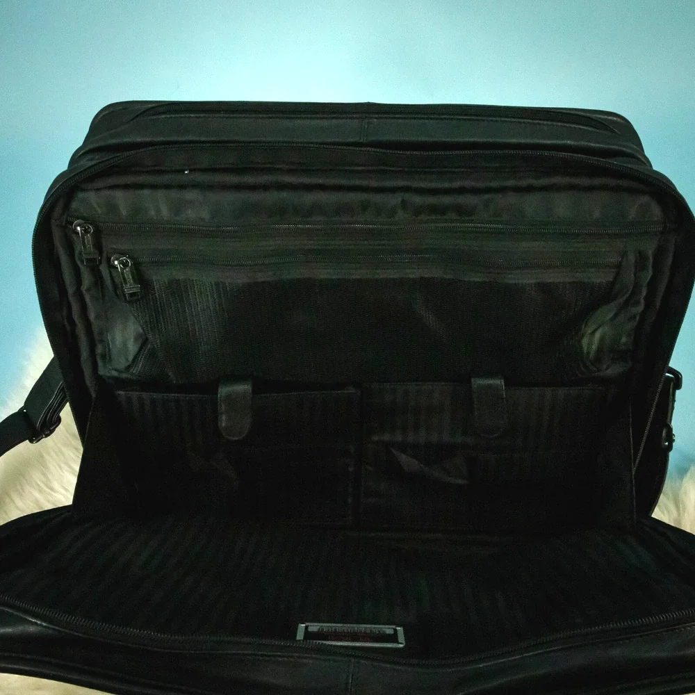 Tumi Black Alpha Napa Leather Padded Laptop Briefcase Bag Business Career 9624D3